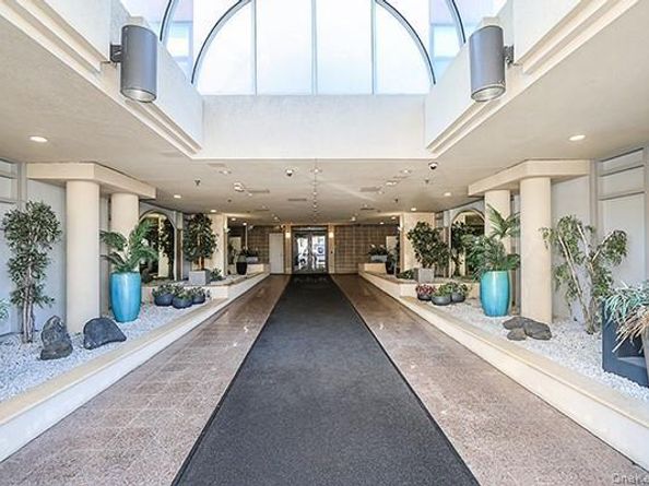 360 Shore Road 6L & 6M, Long Beach NY 11561