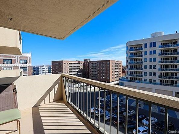 360 Shore Road 6L & 6M, Long Beach NY 11561