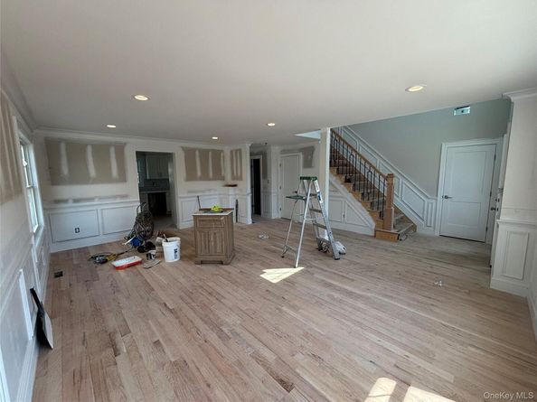 335 Evans Avenue, Elmont NY 11003