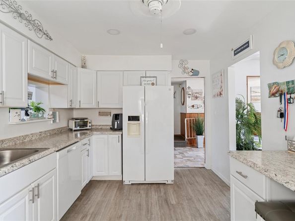 245 Lido Parkway, Lindenhurst NY 11757