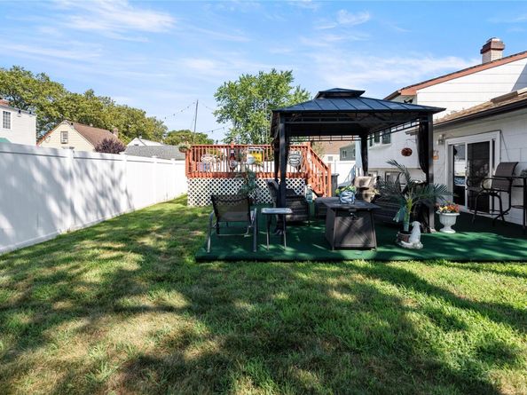 245 Lido Parkway, Lindenhurst NY 11757