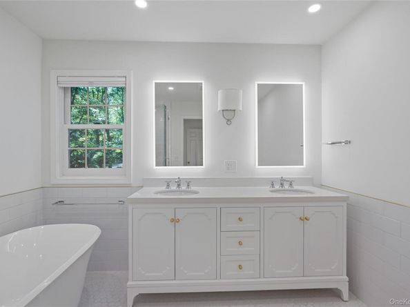 134 Ruxton Road, Mount Kisco NY 10549