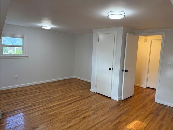 83 Smith Lane, Medford NY 11763