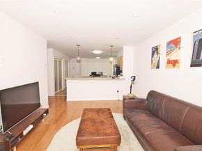 12-36 Estates Lane 49 L, Bayside NY 11360
