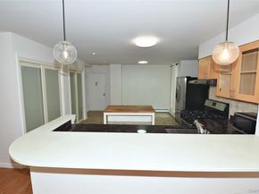 12-36 Estates Lane 49 L, Bayside NY 11360