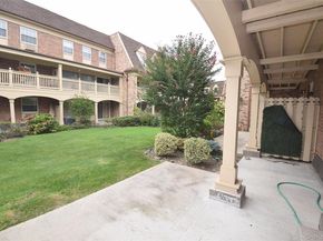 12-36 Estates Lane 49 L, Bayside NY 11360