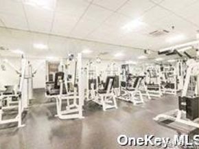 12-36 Estates Lane 49 L, Bayside NY 11360