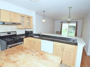 12-36 Estates Lane 49 L, Bayside NY 11360