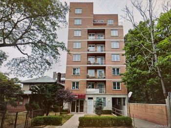 842 Ocean Parkway