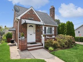5006 Marathon Parkway, Little Neck NY 11362