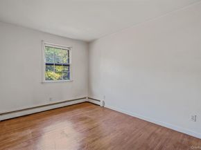 11 Easterly Road, Hampton Bays NY 11946