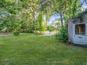 11 Easterly Road, Hampton Bays NY 11946