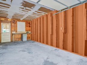 11 Easterly Road, Hampton Bays NY 11946