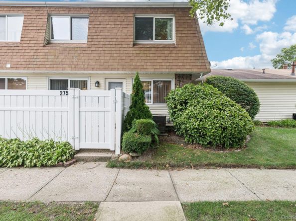 275 Storm Drive, Holtsville NY 11742