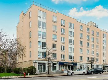112-02 Northern Boulevard