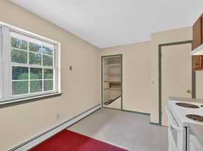 1840 Crompond Road EC8, Peekskill NY 10566