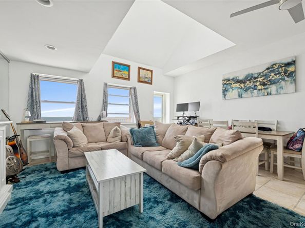 2 Richmond Rd 6S, Lido Beach NY 11561