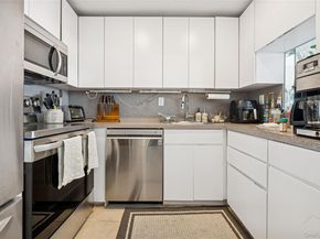 2 Richmond Rd 6S, Lido Beach NY 11561