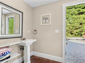 3 Steven Path, Center Moriches NY 11934