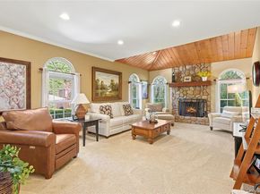 3 Steven Path, Center Moriches NY 11934