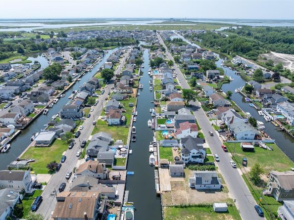 2601 Ocean Avenue, Seaford NY 11783