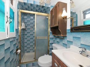 11 Edwards Place, Valley Stream NY 11580