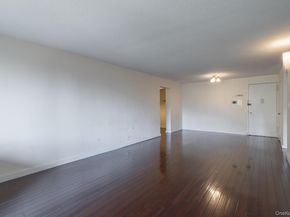 1 Bay Club Drive 4N, Bayside NY 11360
