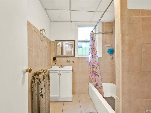 207 Bradford Street, Brooklyn NY 11207