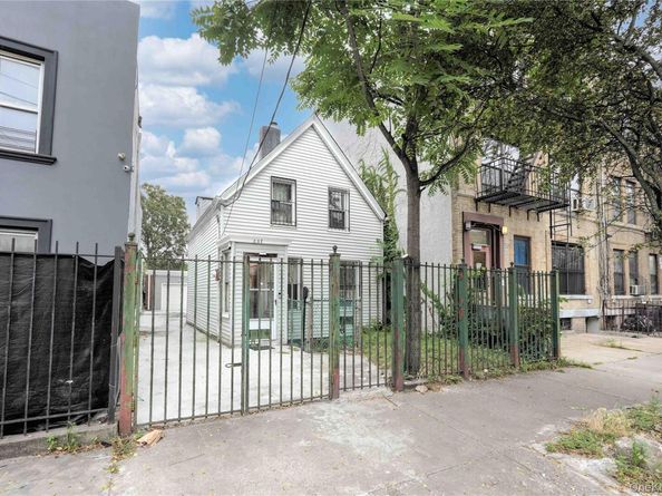 207 Bradford Street, Brooklyn NY 11207