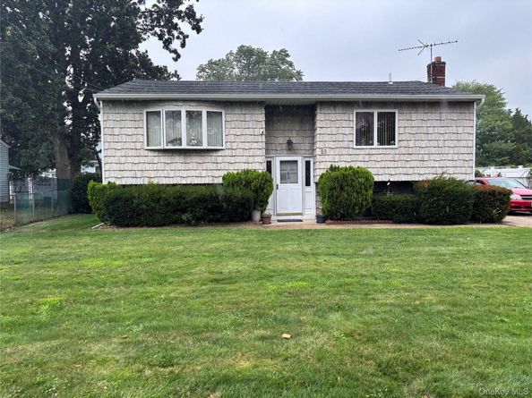 83 Justice Street, West Babylon NY 11704