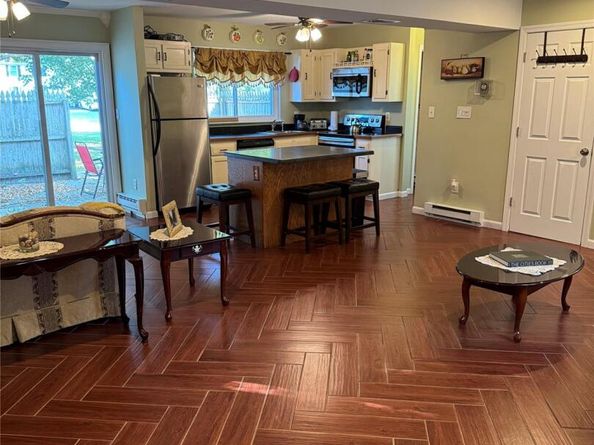 111 Strathmore Court Drive, Coram NY 11727