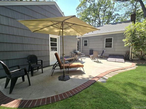 19 Davis Avenue, Port Jefferson Station NY 11776