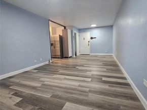 34-43 60 Street unit 1k, Woodside NY 11377