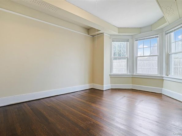 11 Spruce Street, Sleepy Hollow NY 10591