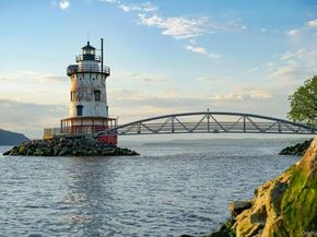 11 Spruce Street, Sleepy Hollow NY 10591