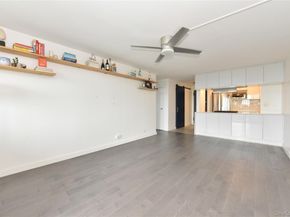 152-18 Union Turnpike 12T, Flushing NY 11367