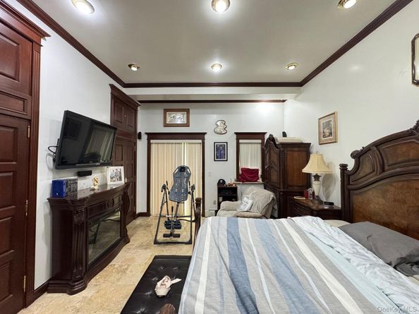 20-44 26 Street, Astoria NY 11105