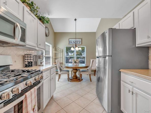 9 Scarborough Drive, Smithtown NY 11787