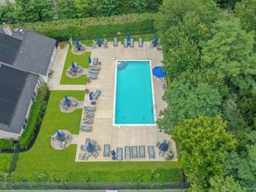 9 Scarborough Drive, Smithtown NY 11787