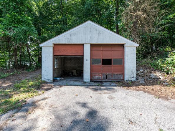 18 & 15 Locust Drive, Mahopac NY 10541
