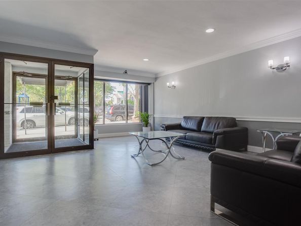 65-15 Alderton Street 2C, Rego Park NY 11374