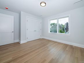 138 Mount Joy Place, New Rochelle NY 10801