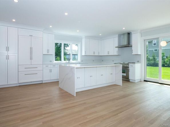 138 Mount Joy Place, New Rochelle NY 10801