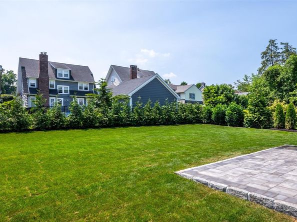 138 Mount Joy Place, New Rochelle NY 10801