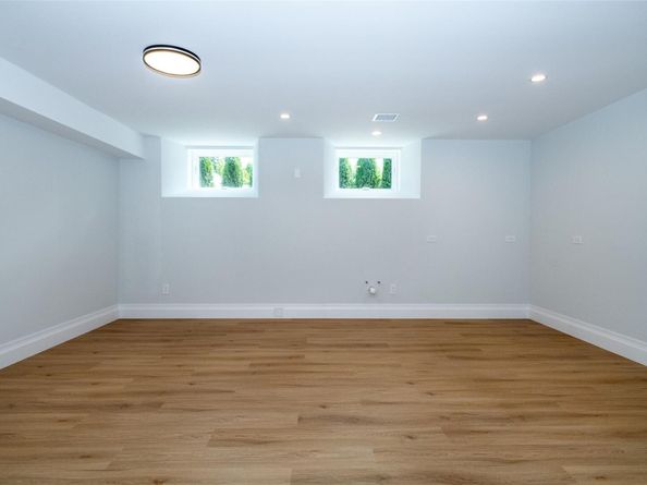 138 Mount Joy Place, New Rochelle NY 10801