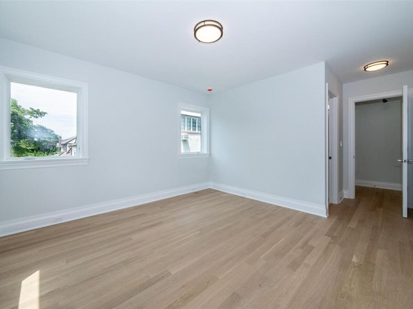 138 Mount Joy Place, New Rochelle NY 10801