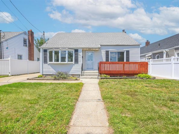 57 Westbury Avenue, Carle Place NY 11514