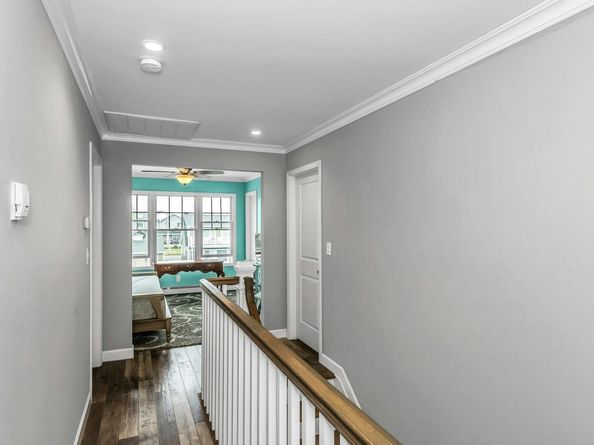 10 Garfield Place, Massapequa NY 11758