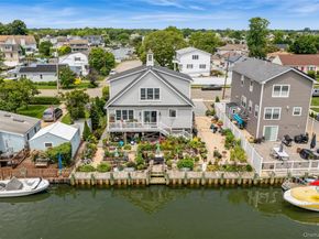 10 Garfield Place, Massapequa NY 11758