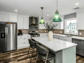 10 Garfield Place, Massapequa NY 11758
